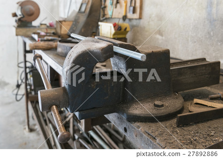 bench vise bench vise 27892886