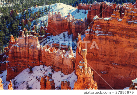 Winter Bryce Winter Bryce 27895979