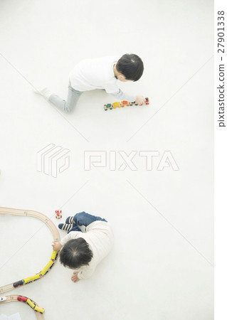 Children playing with friends and train toys 2 people Children playing with friends and train toys 2 people 27901338