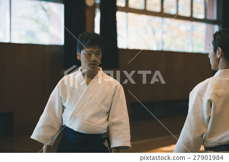 合氣道 人 人物 27901984