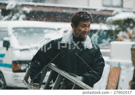 中老年人 工人 勞動者 27902037