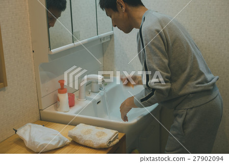 牙膏 牙粉 中老年人 27902094