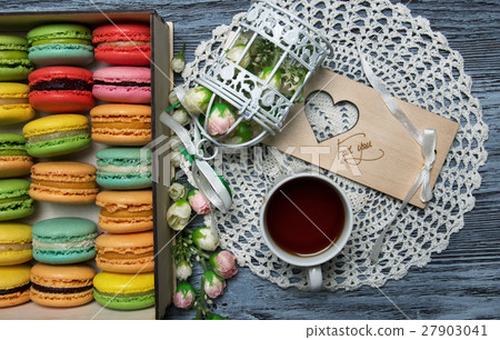 Macaroons in the box with decorations 27903041