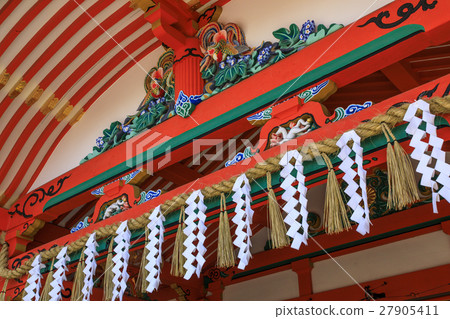 Fushimi Inari Shrine  27905411