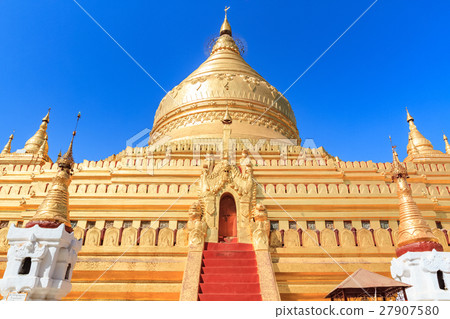 Shwezigon pagoda in Myanmar 27907580