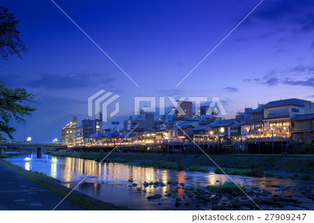 鴨川冰箱地板 27909247