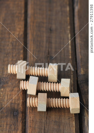 木製螺栓玩具 DIY 圖像 27911398