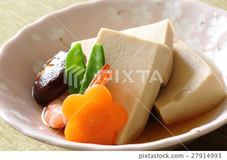 Boiled Koya Tofu 27914993