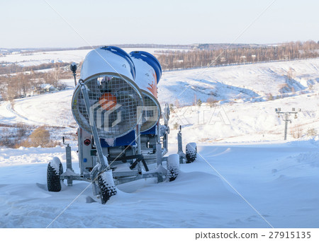 Snow guns - a powerful system of snowmaking Snow guns - a powerful system of snowmaking 27915135