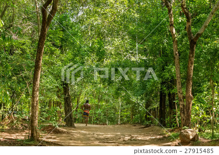 Vedda man in Dabana 27915485