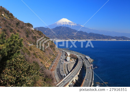 Mt. Fuji seen from Satsuki Pass 27916351