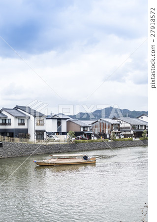 Matsue Horikawa Matsue Horikawa 27918572