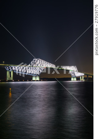 Night view of Tokyo Gate Bridge (Wakasu Beach Park) Shot taken in January 2017 Night view of Tokyo Gate Bridge (Wakasu Beach Park) Shot taken in January 2017 27919776