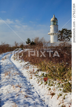 通往Gangju海角燈塔的路 27922384