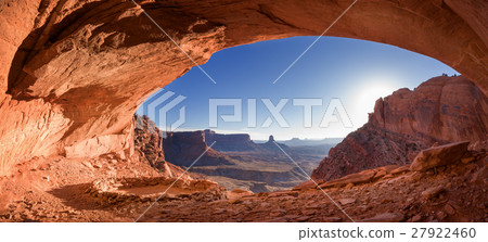 False Kiva 27922460