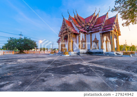 Temple in Phitsanulok, Thailand. Temple in Phitsanulok, Thailand. 27924942