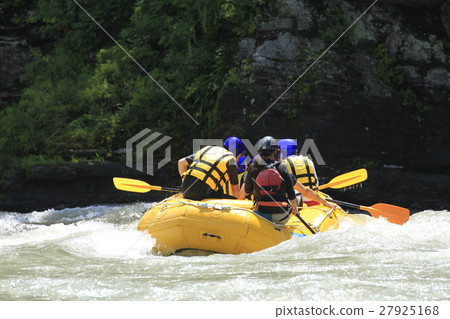 Rafting 27925168