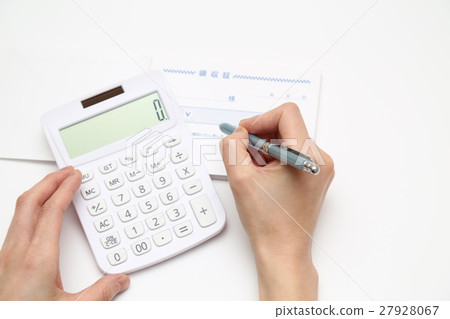 Writing a receipt 27928067