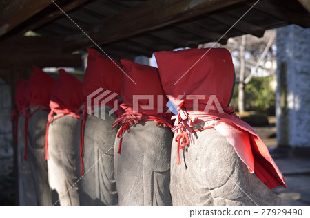 Jizo of the lucky temple 27929490