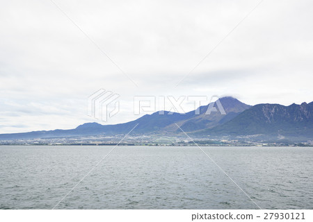 Mountains of Bizan and Heisei Shinzan from Ariake Sea-bawa Bay, landscape with pyroclastic flow and collapsed earth and sand 27930121