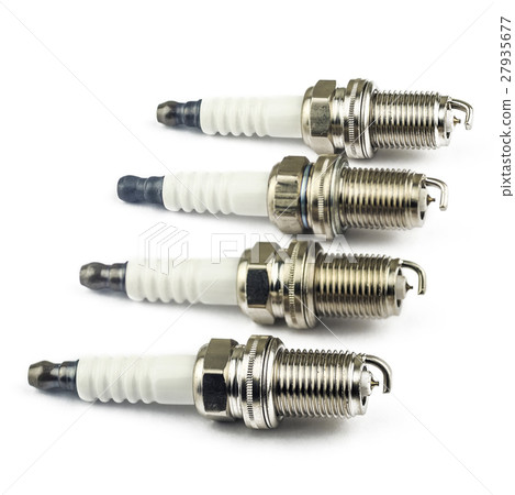 Set of spark plugs 27935677