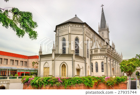 CHIJMES Hall, previously Convent of the Holy CHIJMES Hall, previously Convent of the Holy 27935744