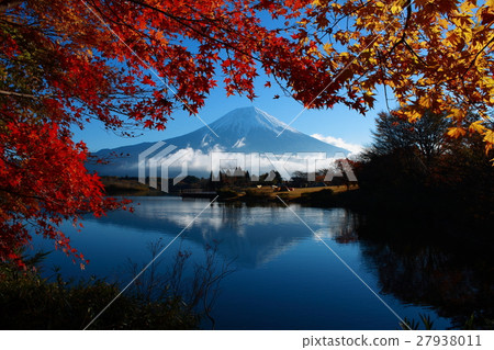 Fuji from Lake Tanuki 27938011