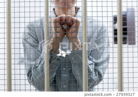 Crime / suspect image 27939327