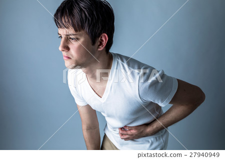 腹痛的男人 腹痛的男人 27940949