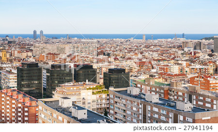 apartment houses in Barcelona city 27941194