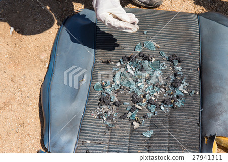 hand of law enforcement search evidence  27941311