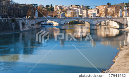 view of vittorio emanuele ii Bridge on Tiber 27941682