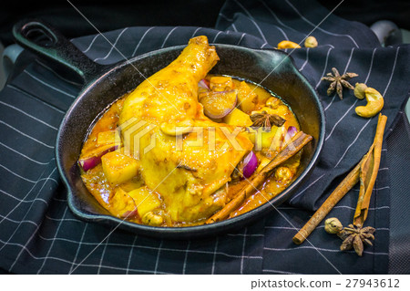 Chicken spicy Muslim curry ready to eat 27943612