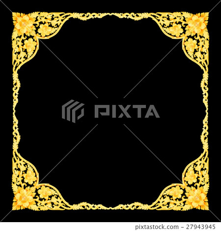 Stucco golden sculpture decorative pattern wal 27943945