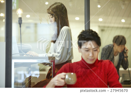 設計室 設計室 27945670