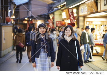 Women's travel Miyajima 27946313