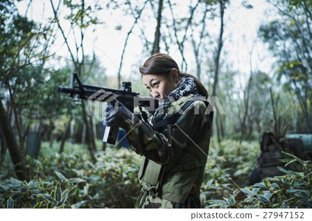 Survival game Portrait Survival game Portrait 27947152