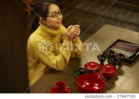 一個經歷塗漆的女人 27947595