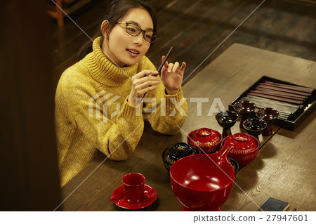 一個經歷塗漆的女人 27947601