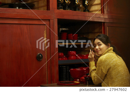 女性年輕工匠形象 女性年輕工匠形象 27947602
