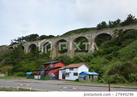 Former Toi Line Concrete Arch Bridge Former Toi Line Concrete Arch Bridge 27949296