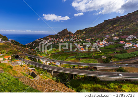 Town Camara de Lobos - Madeira Portugal Town Camara de Lobos - Madeira Portugal 27950728
