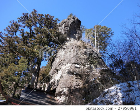 榛名神社的岩層（悲慘） 27950961