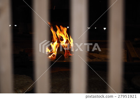 Hearth Hearth 27951921