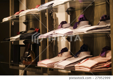 MEn shirts in a store 27952999