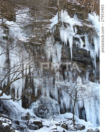 Misotsuchi icicle 27953465