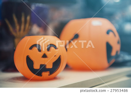 Spooky pumpkins 27953486