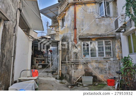 the village of Ma Wan Chung the village of Ma Wan Chung 27953932