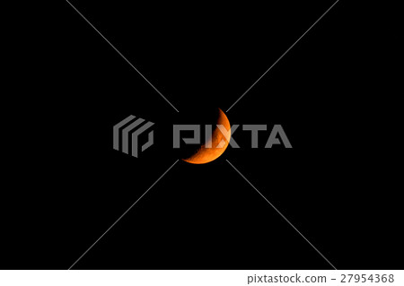 第一季新月 27954368