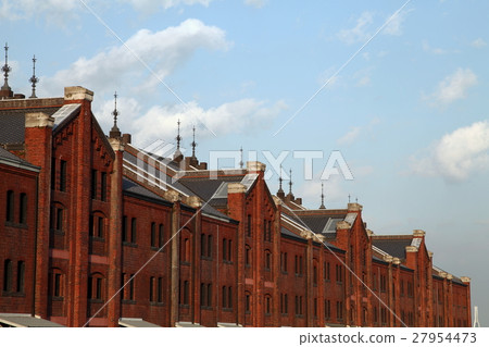 Red brick warehouse (Minato Mirai) 27954473
